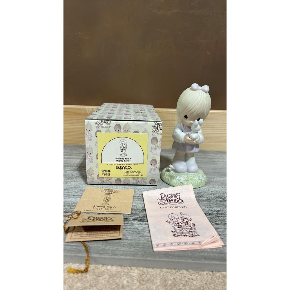 Precious Moments Porcelain Figurine 1987 " Wishing You A Happy Easter" # 109886